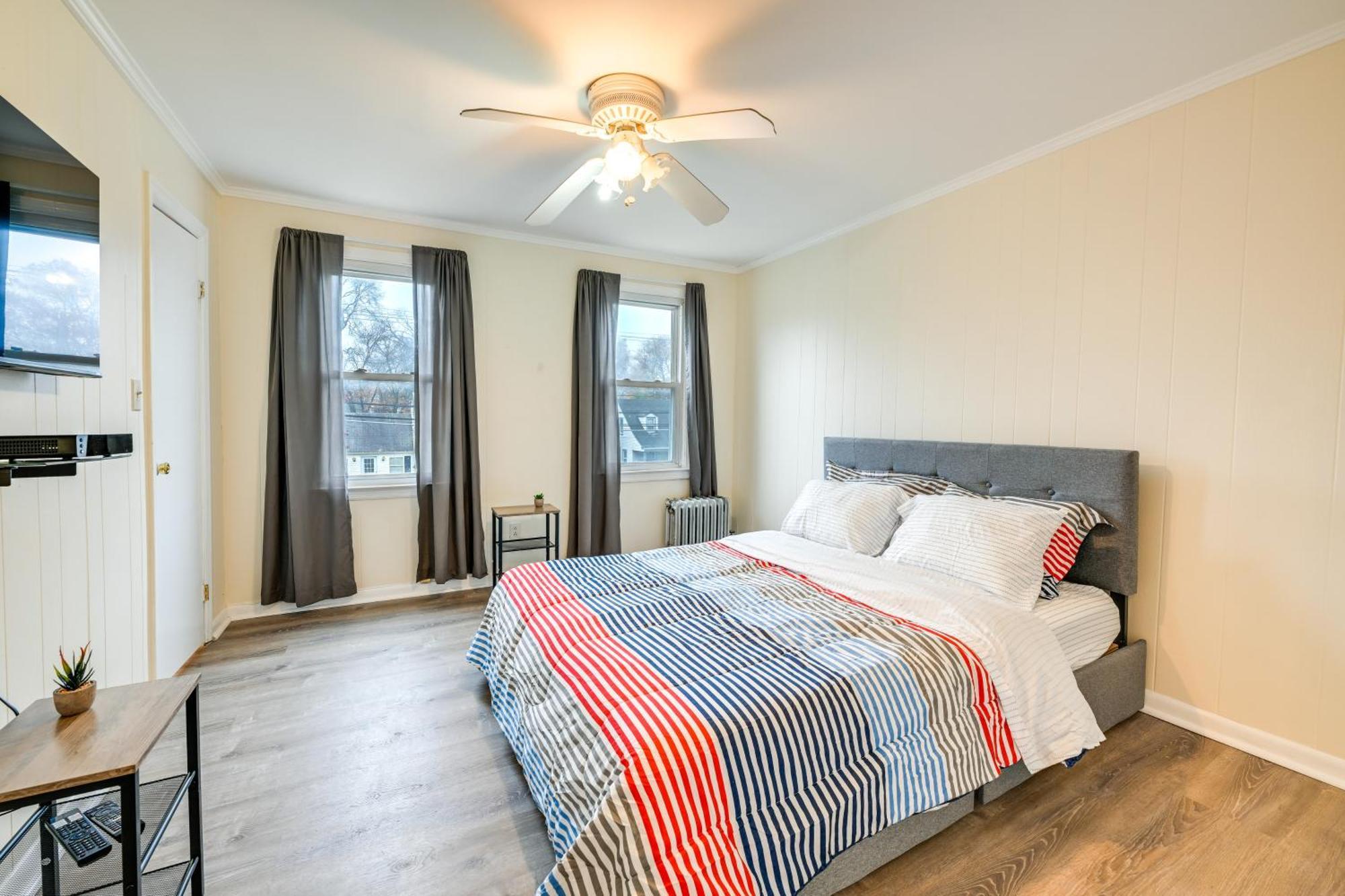 Charming Long Island Home With Fenced Yard! 프리포트 외부 사진