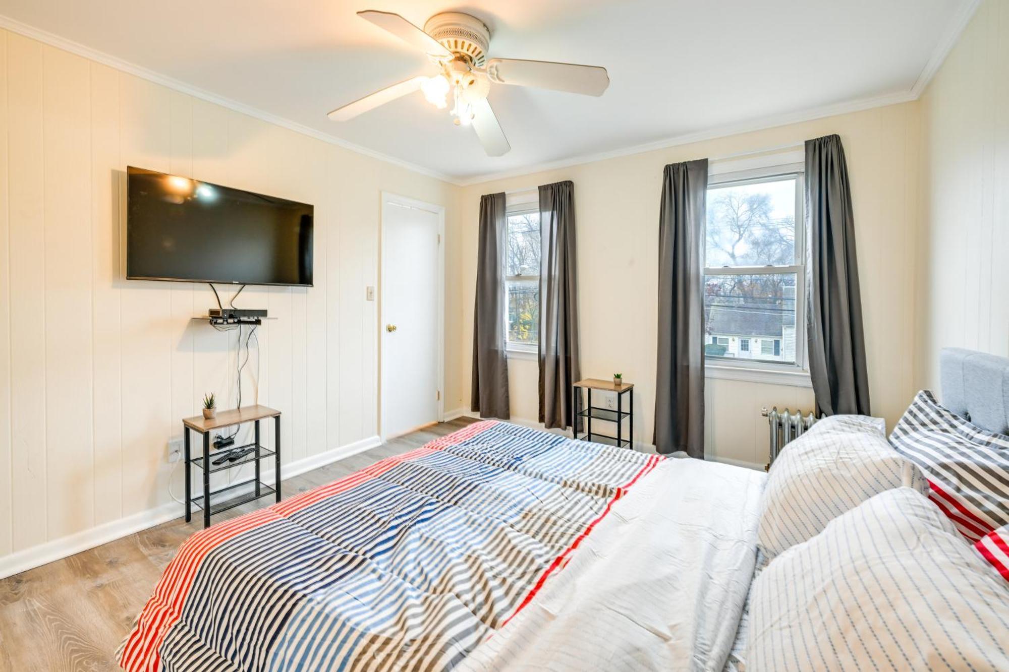 Charming Long Island Home With Fenced Yard! 프리포트 외부 사진